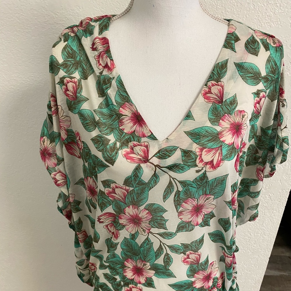 H & M bathing suit cover size medium